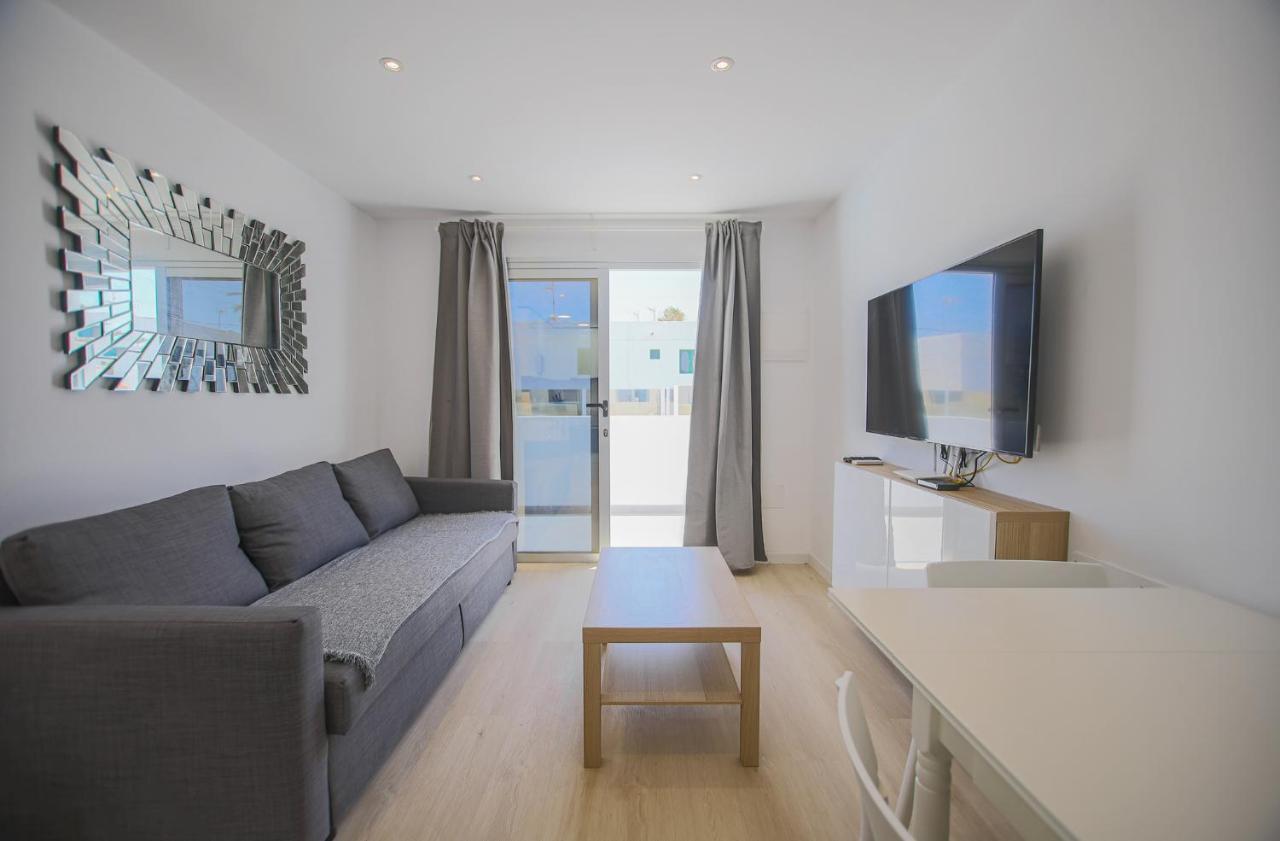 Apartment 1 Rociega 35 Puerto Del Carmen Puerto del Carmen  Buitenkant foto